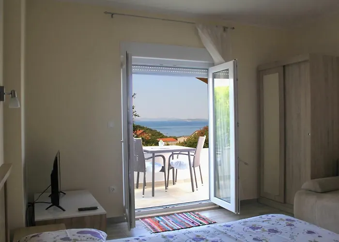 Apartment Mara Drage