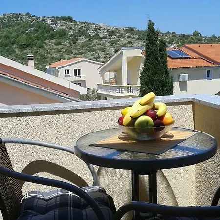 Appartement Mara *