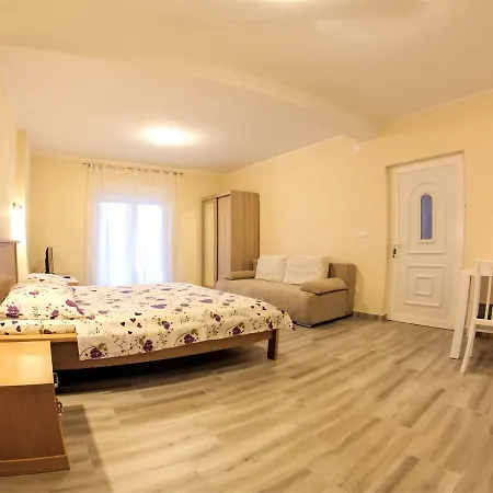 Mara Appartement *