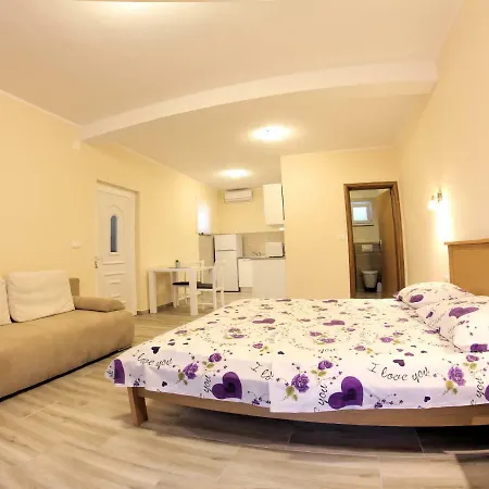 Mara Apartment Drage