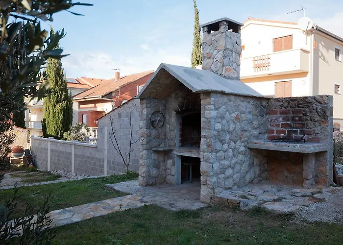 Διαμέρισμα Mara *